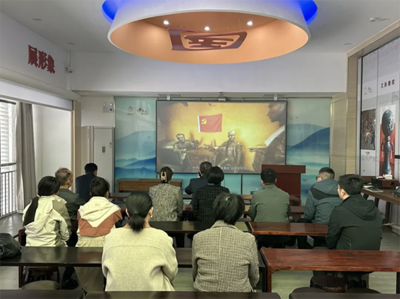 緬懷革命先烈 賡續(xù)紅色血脈 --大學(xué)園區(qū)管理服務(wù)中心組織開展&ldquo;我們的節(jié)日&middot;清明&rdquo;活動(dòng)